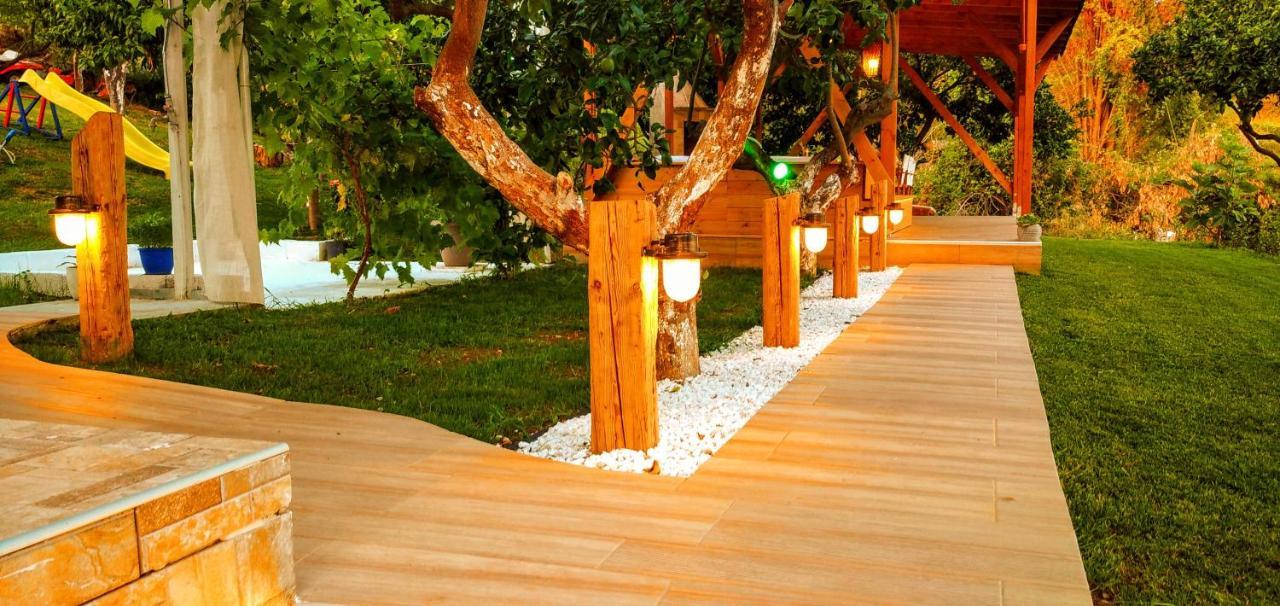 Appartamento The Elysian At Nicopolis Jacuzzi Nikopolis Esterno foto