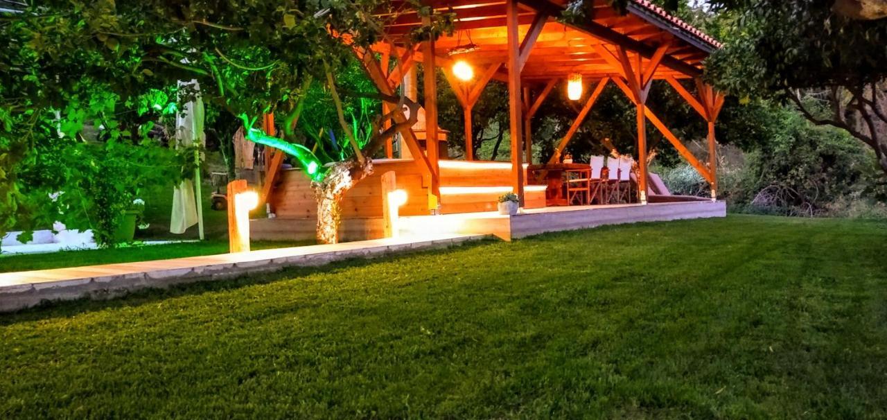 Appartamento The Elysian At Nicopolis Jacuzzi Nikopolis Esterno foto