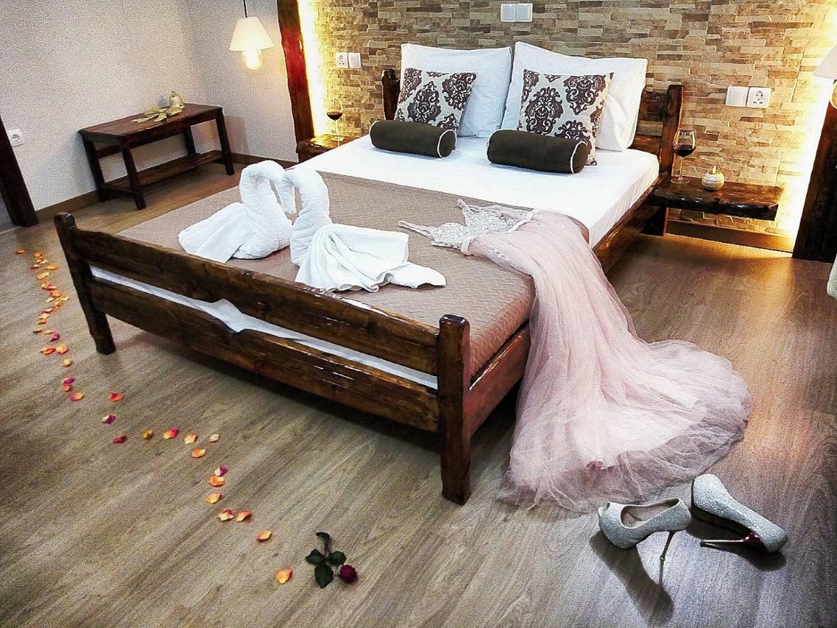 Appartamento The Elysian At Nicopolis Jacuzzi Nikopolis Esterno foto
